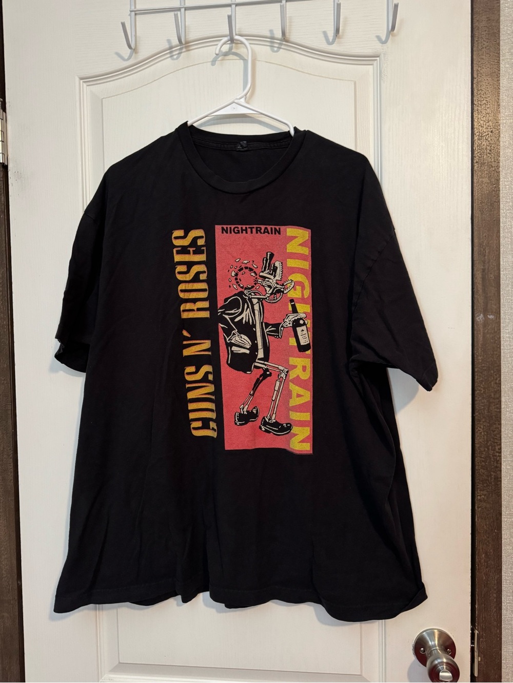 Guns N’ Roses Graphic Tee